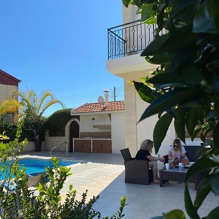 Episkopi Villa, Luxury 4 Bedroom With Pool - ลิมาซอล ภายนอก รูปภาพ